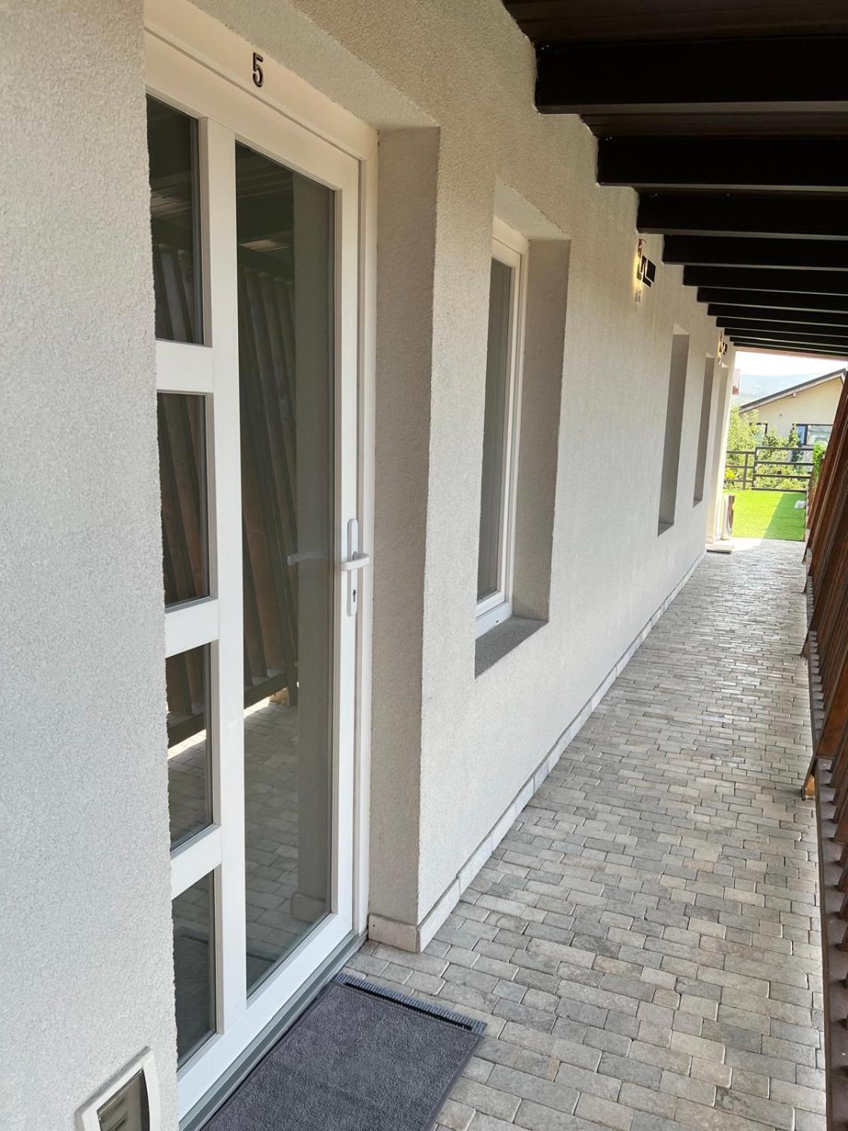 Luxus Cluj Airport Apartments المظهر الخارجي الصورة