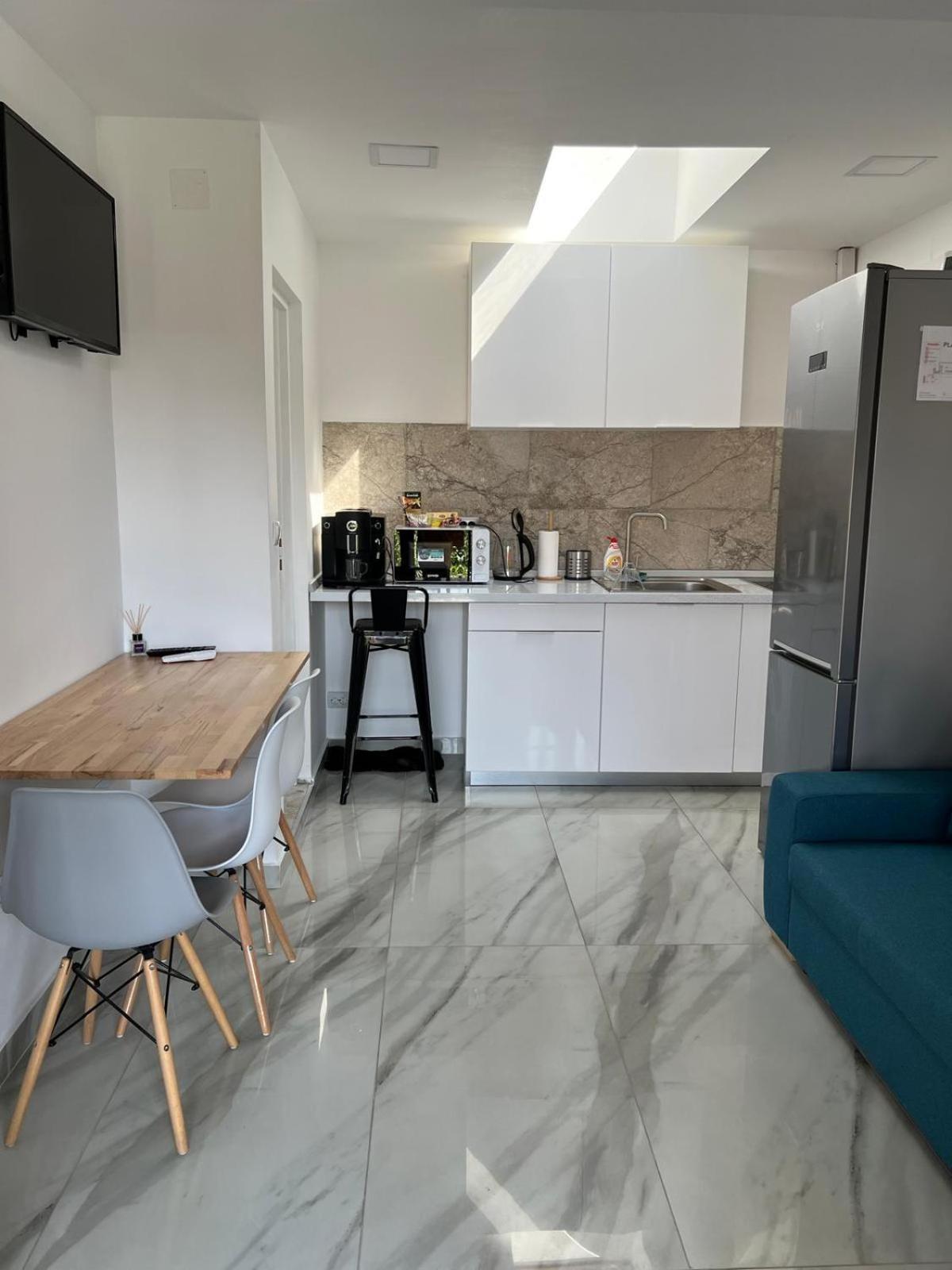 Luxus Cluj Airport Apartments المظهر الخارجي الصورة