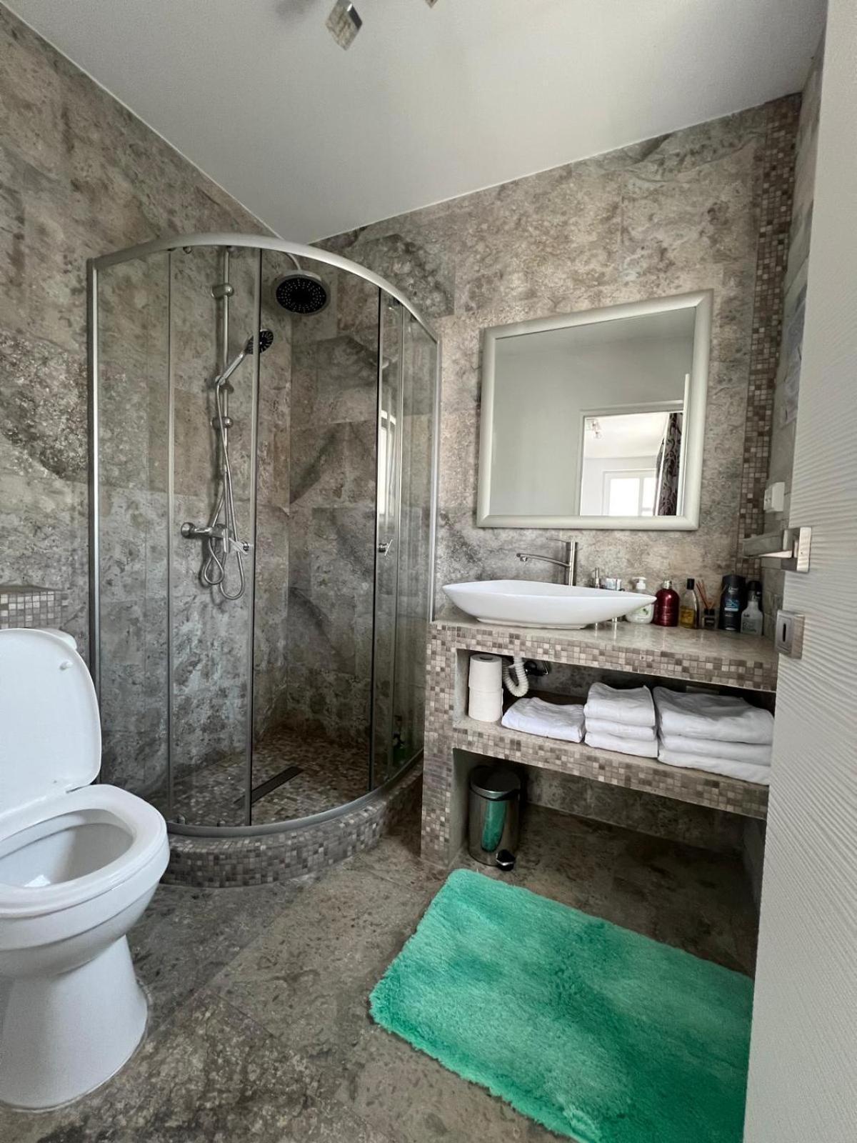 Luxus Cluj Airport Apartments المظهر الخارجي الصورة