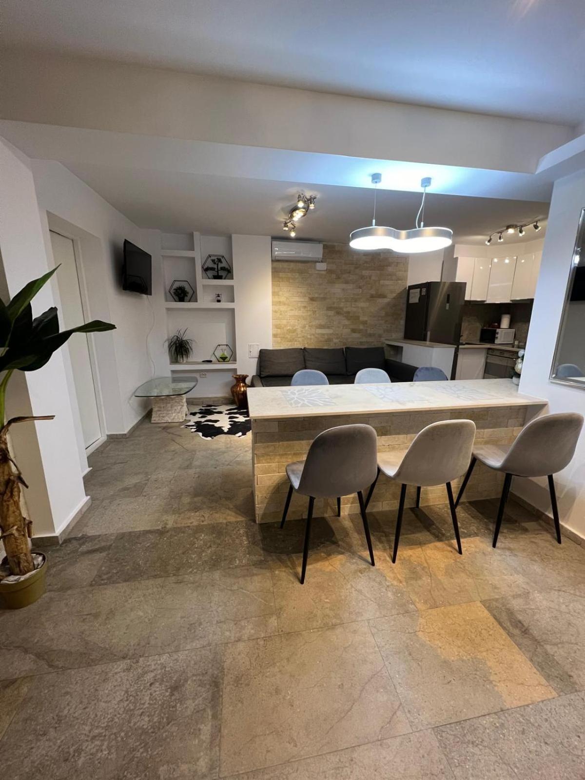 Luxus Cluj Airport Apartments المظهر الخارجي الصورة